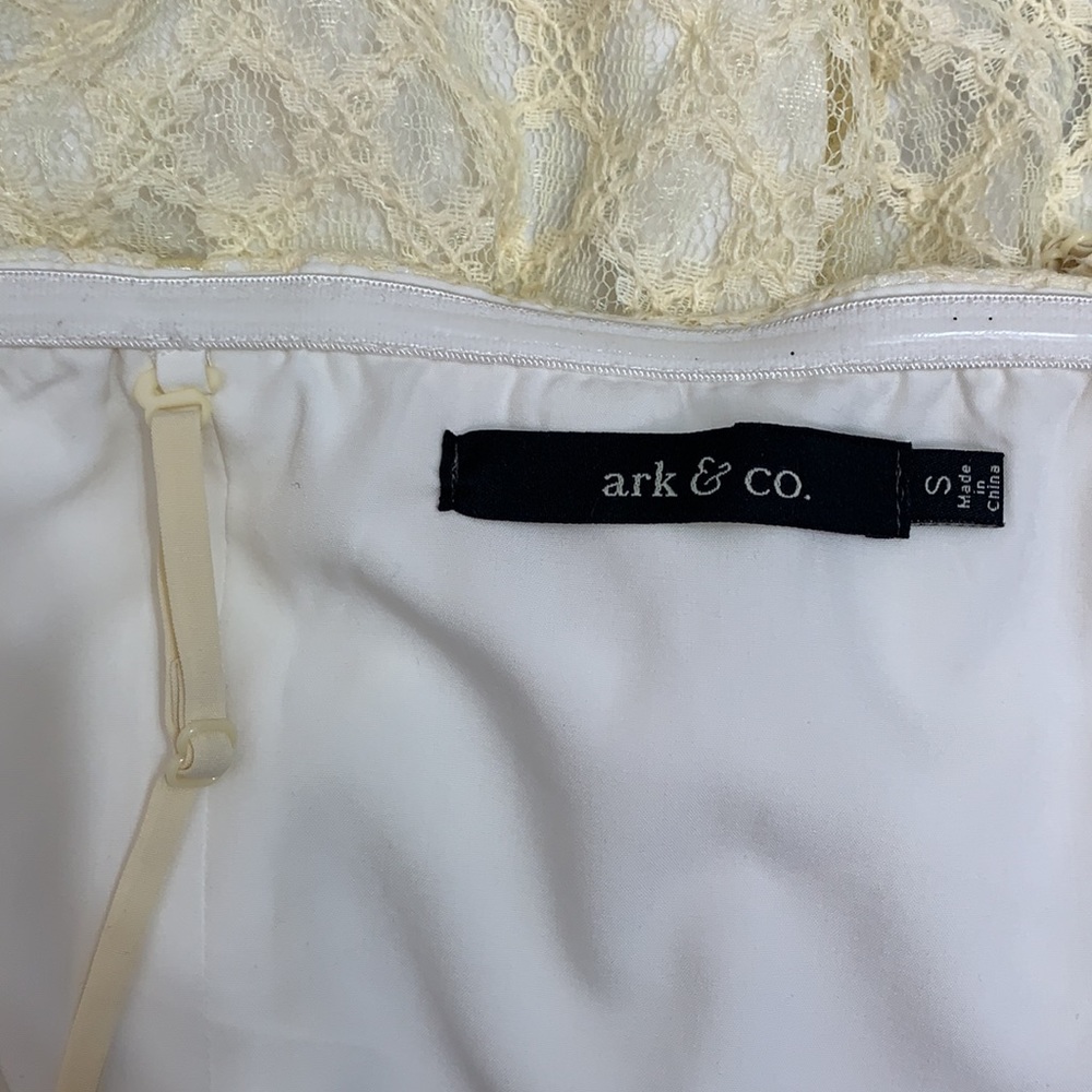 ark & co. Lace Romper - Picture 11 of 12